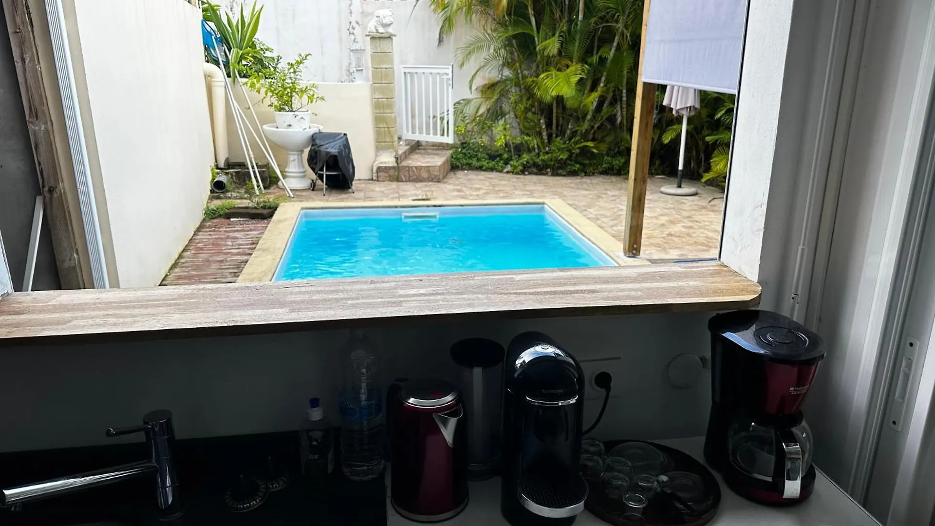 Chez Francis Lejlighed Petit-Bourg 0*,  Guadeloupe